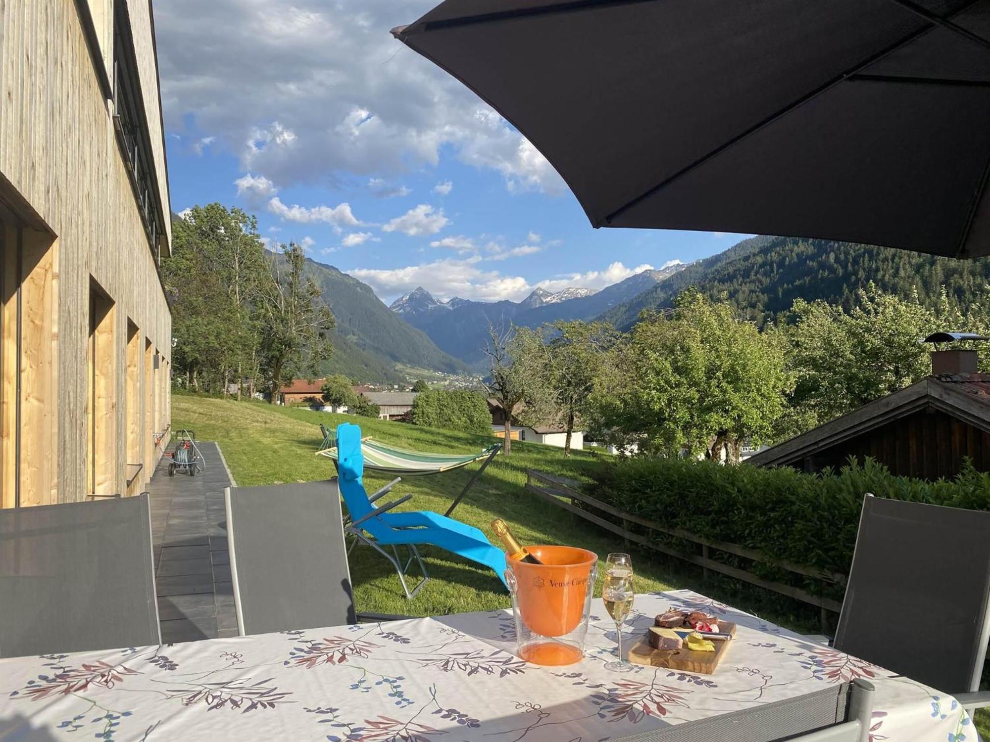 Haus Albuin Apartman Sankt Gallenkirch Kültér fotó